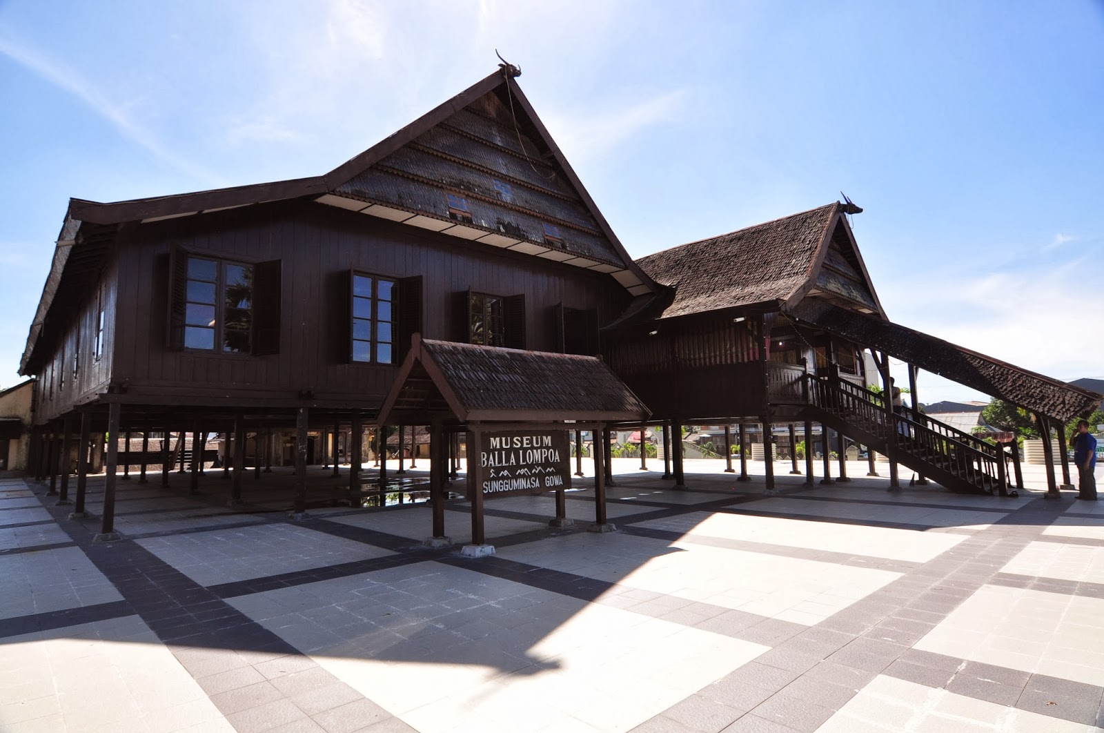 Rumah adat Sulawesi Selatan