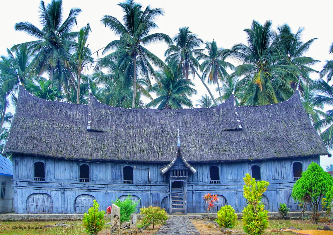 Rumah adat Sumatera Barat
